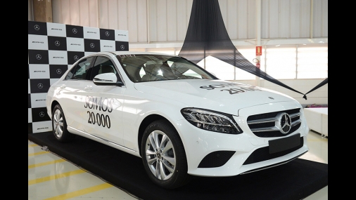 Mercedes-Benz produziu 20 mil automóveis no Brasil